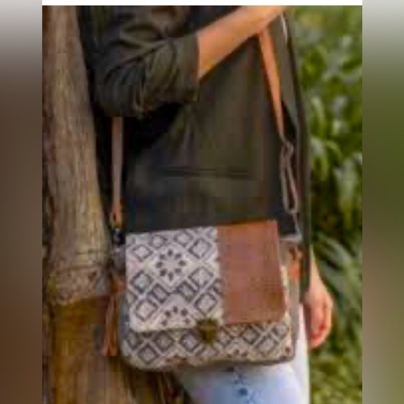 Myra Spellbound Canvas-Leather Messenger Bag - Picture 3 of 8